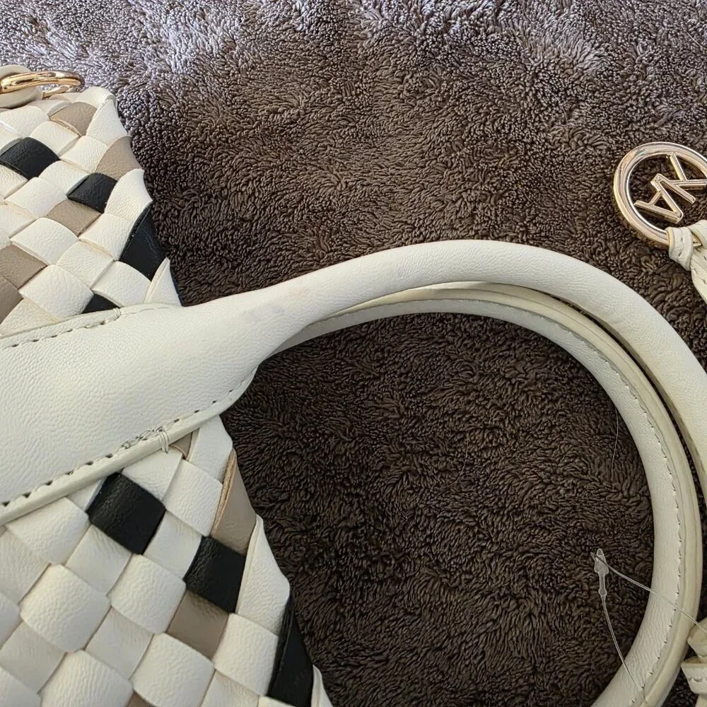 Satchel Tote Cream Black Neutral Top Handle Bag - Picture 4 of 16